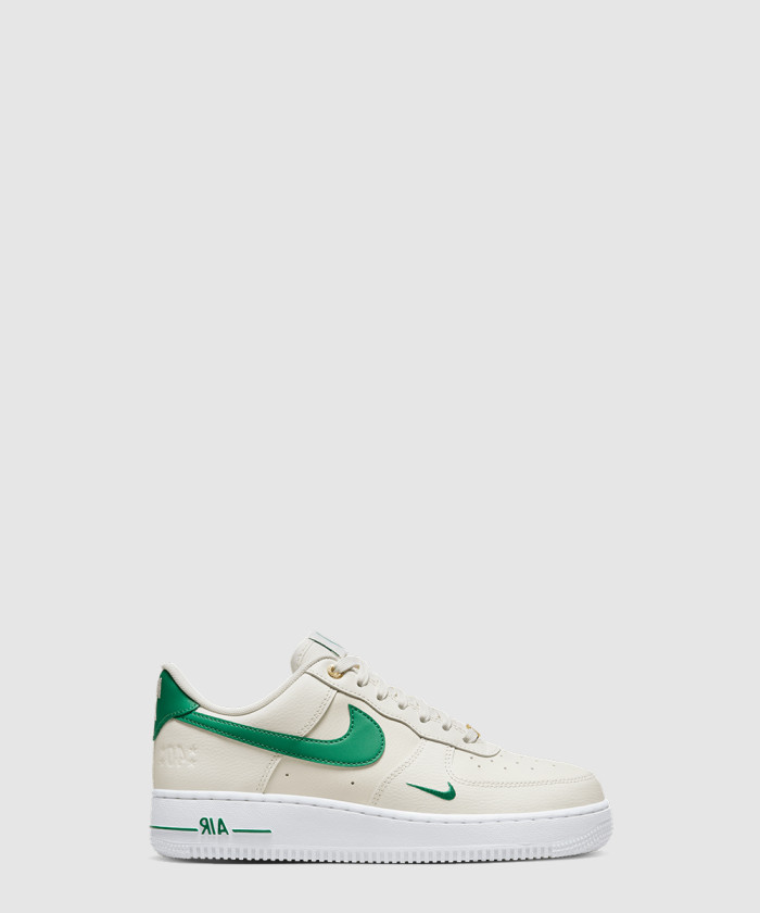 나이키 에어 포스 1 로우 07 DQ7582