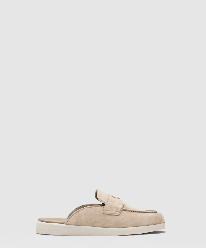 프라다 스웨이드 사보 2DG125