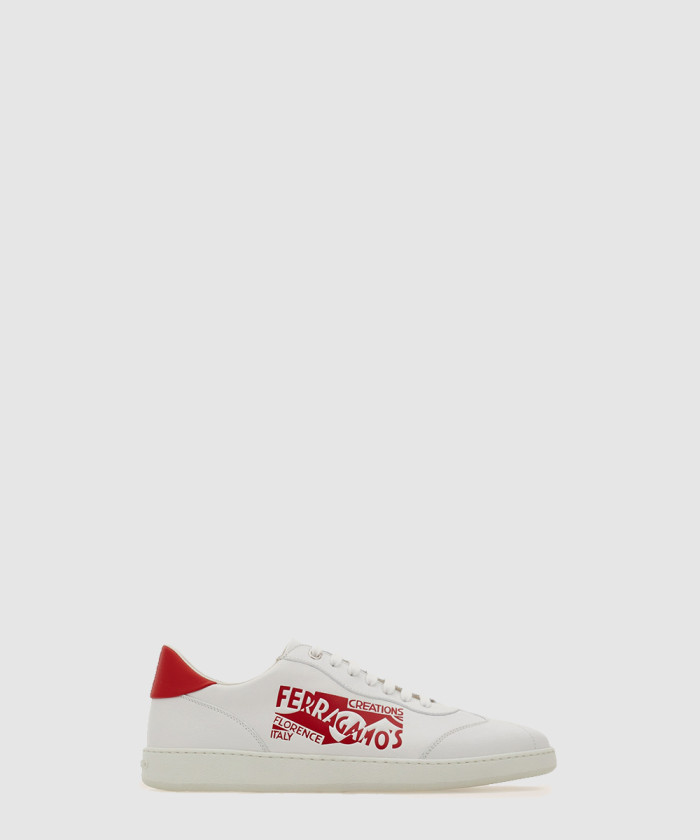 페레가모 로고 디테일의 로우탑 스니커즈 029122