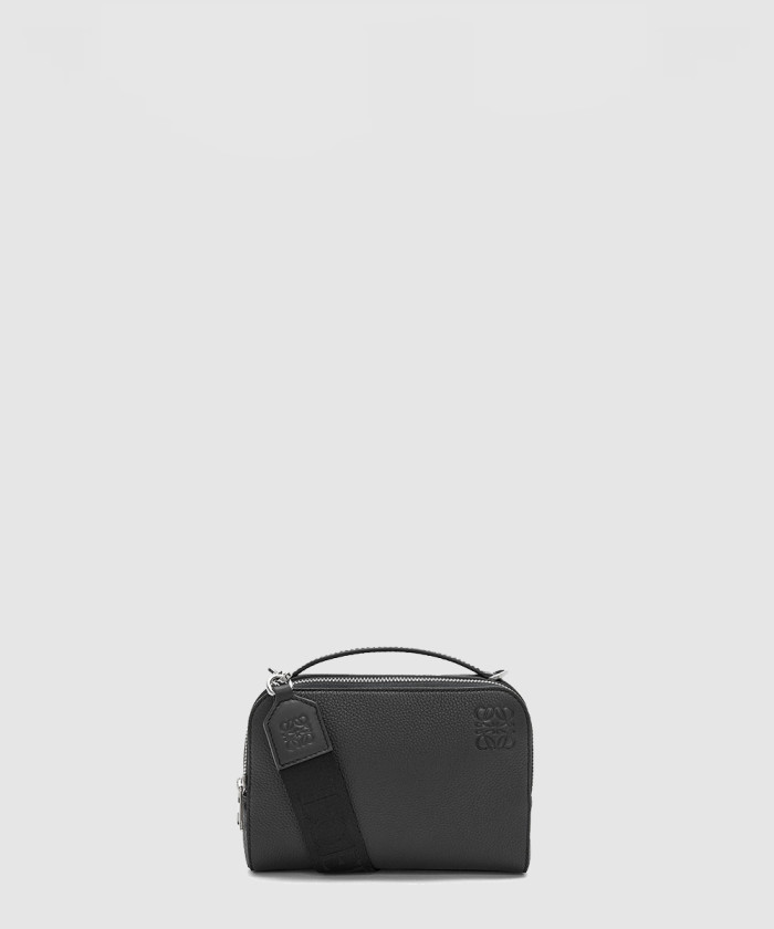 로에베 미니 카메라 크로스백