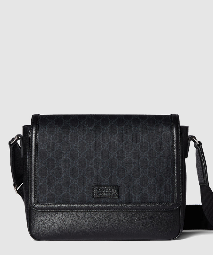 구찌 태그 장식의 미디엄 GG 크로스백 795459